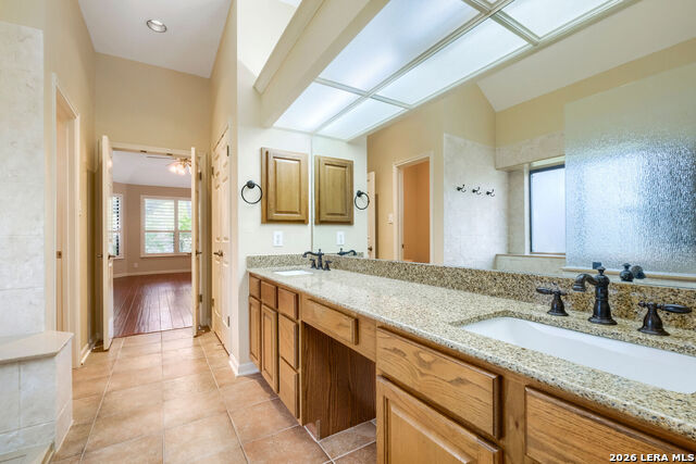15103 Mossoak Cove Property Photo 12