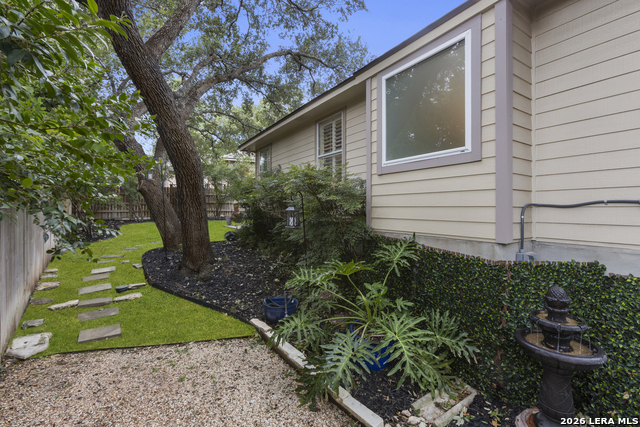 6610 Lost Spring Dr Property Photo 24