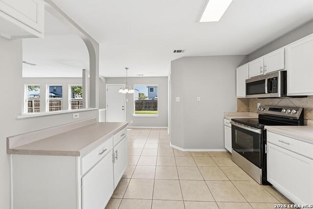 8922 Quaker Property Photo 6