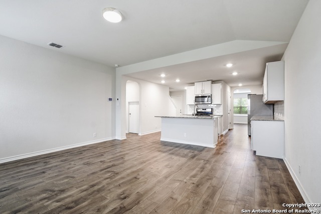 13302 Silky Rye Property Photo 8
