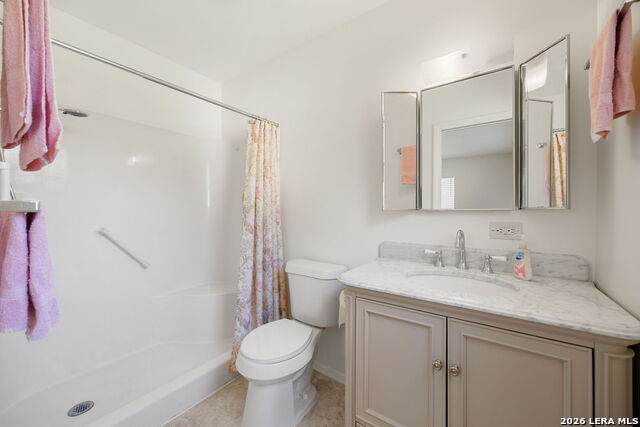 5247 Round Table Property Photo 22