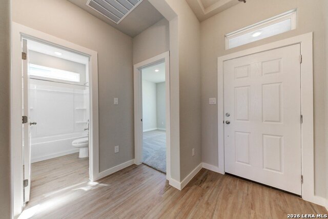152 Liam Ct Property Photo 5