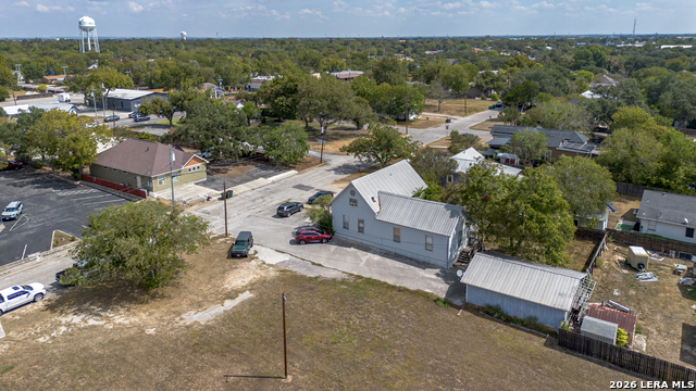 523 E Donegan Property Photo 22