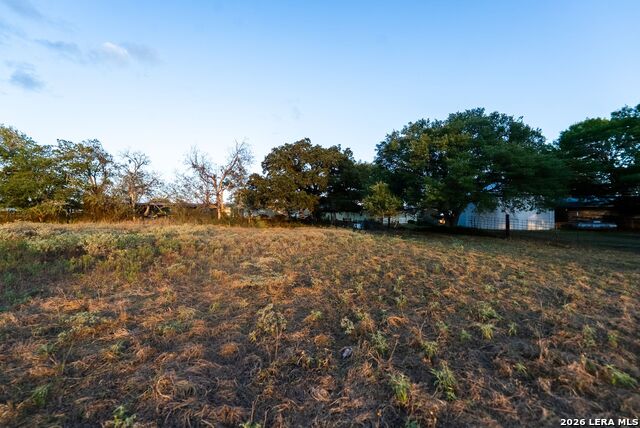 425 Seawillow Rd Property Photo 4