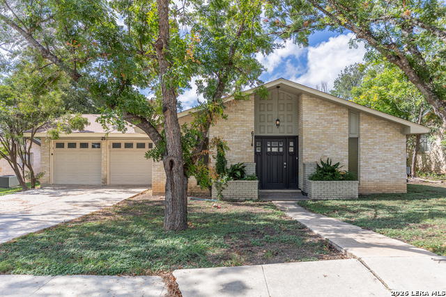 6714 FOREST HAVEN ST Property Photo 1