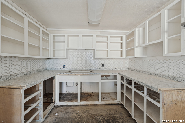 888 Canyon Bend Property Photo 7