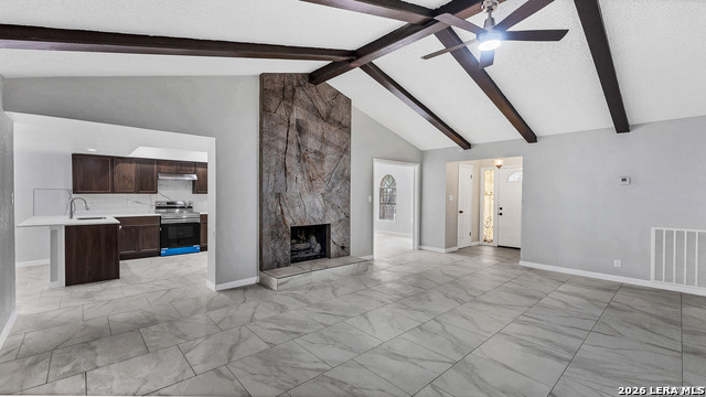 350 Fenwick Property Photo 8