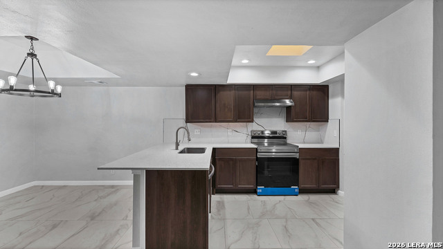 350 Fenwick Property Photo 10