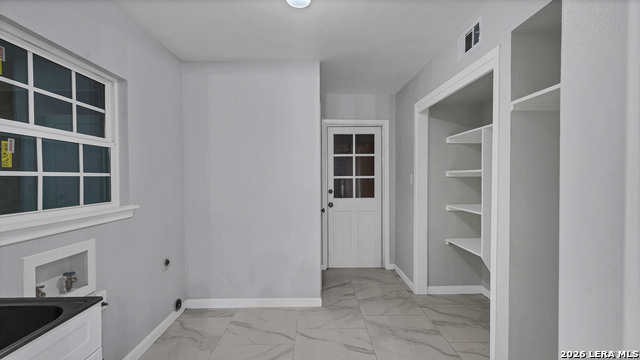 350 Fenwick Property Photo 28