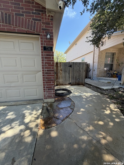 734 Chamomile Property Photo 2