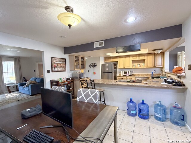6830 Crown Rdg Property Photo 3