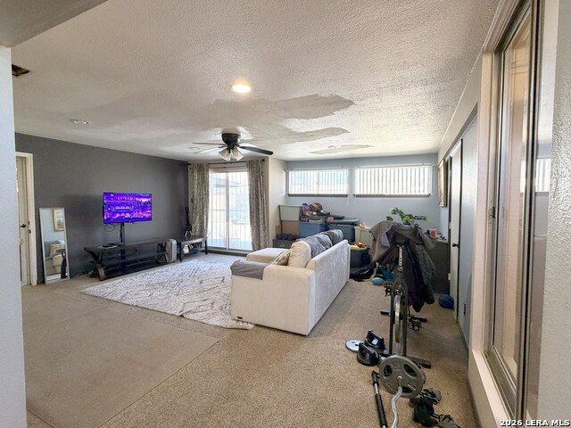 6830 Crown Rdg Property Photo 5