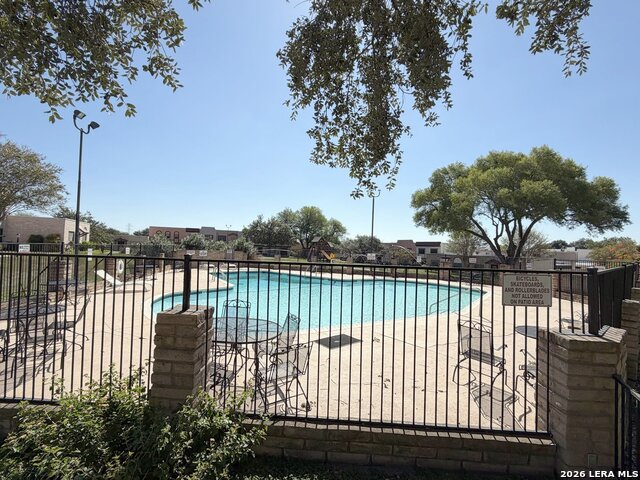6830 Crown Rdg Property Photo 11