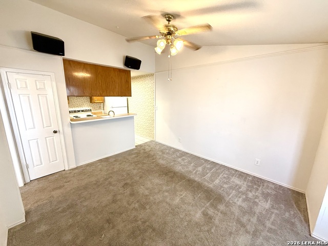 4803 Hamilton Wolfe Property Photo 2