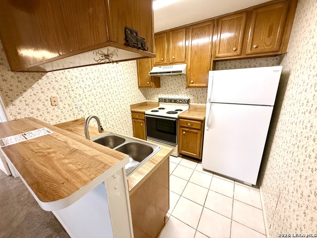 4803 Hamilton Wolfe Property Photo 5