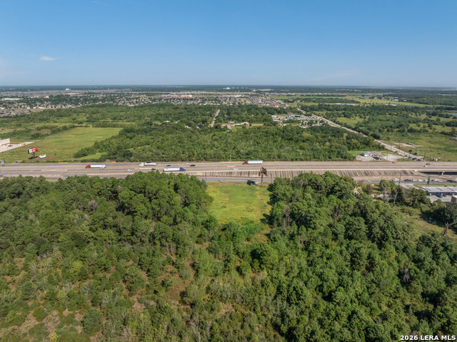 5980 E Ih-10 Property Photo 14