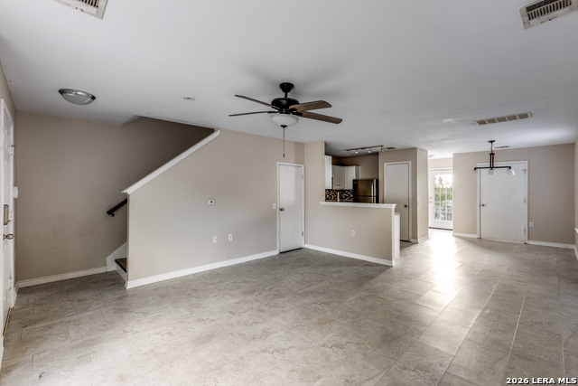 11812 Lima Property Photo 5