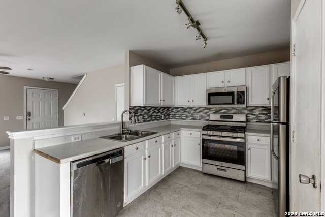 11812 Lima Property Photo 12