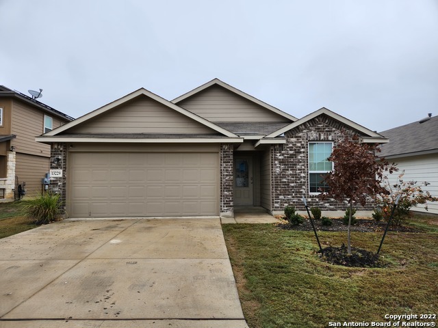 13229 Needle Grass Property Photo 1