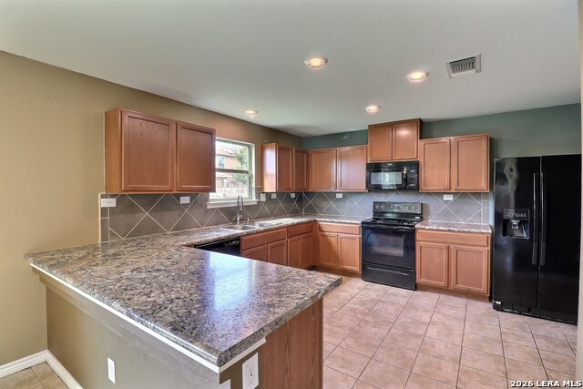 9639 Pleasanton Property Photo 6