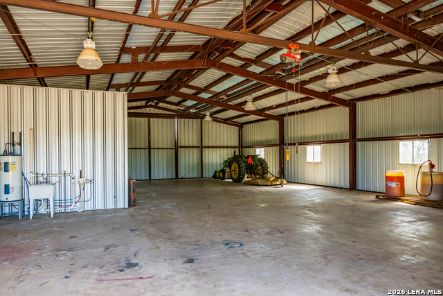 514 E Fm 140 Property Photo 19
