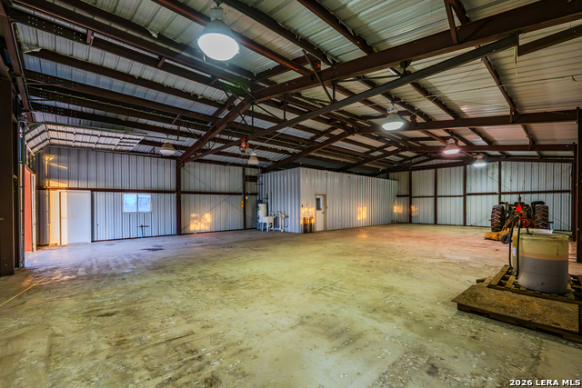 514 E Fm 140 Property Photo 20