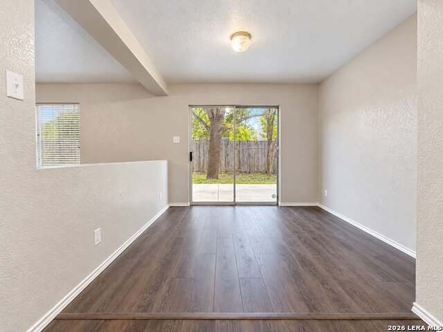 5542 Spring Day Property Photo 5
