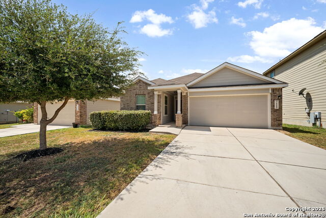 7115 Azalea Sq Property Photo 1