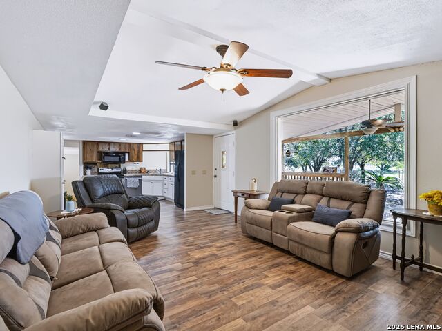 1555 Hoffman Road Property Photo 14