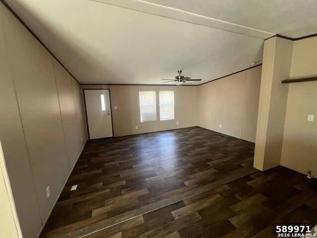 105 E Newman St Property Photo 12
