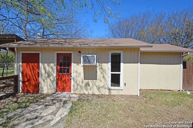 3174 Boon St Property Photo 4