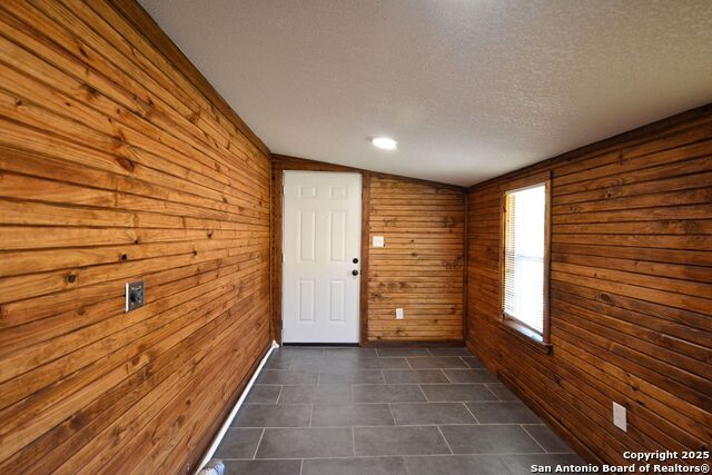 3174 Boon St Property Photo 16