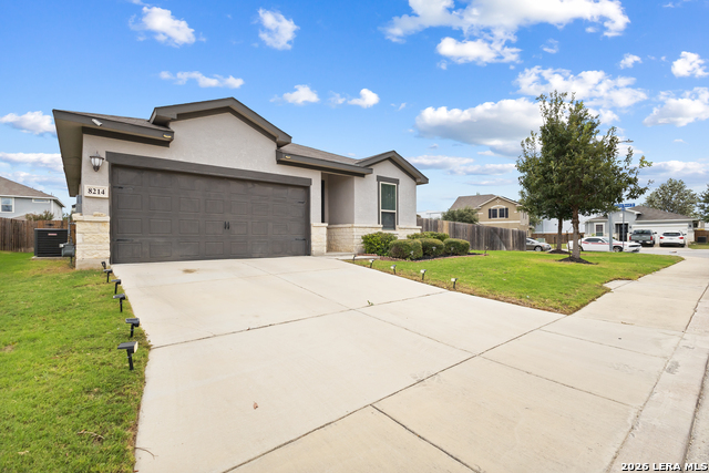 8214 Oak Harvest Property Photo 4