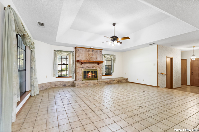 13723 Hunters Hawk St Property Photo 6