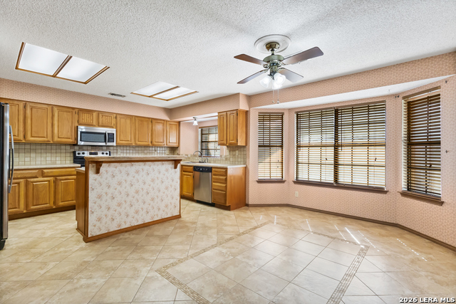 13723 Hunters Hawk St Property Photo 10