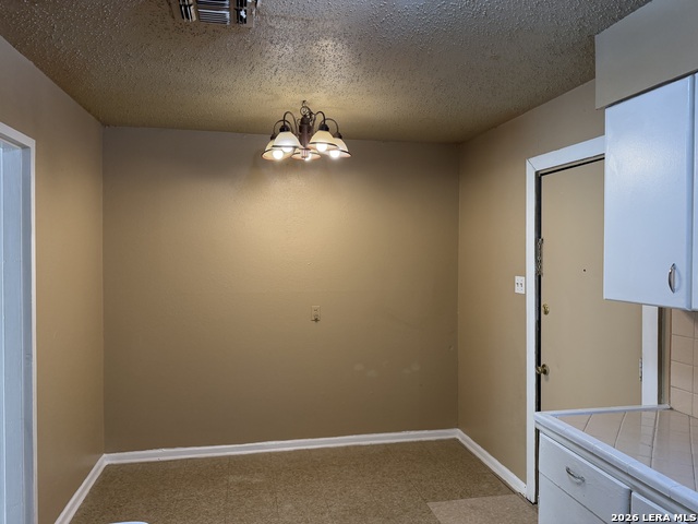 647 Sumner Dr Property Photo 5