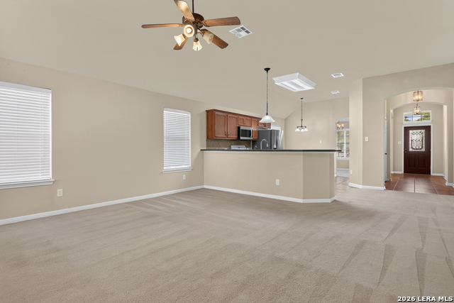 201 Comanche Trl Property Photo 5
