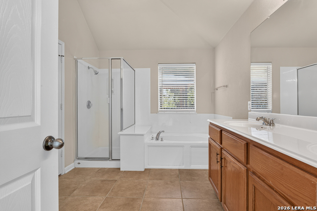 201 Comanche Trl Property Photo 15