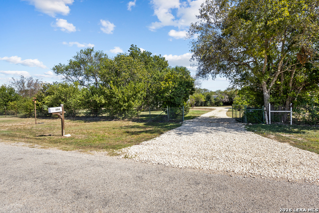 204 County Road 4612 Property Photo 2