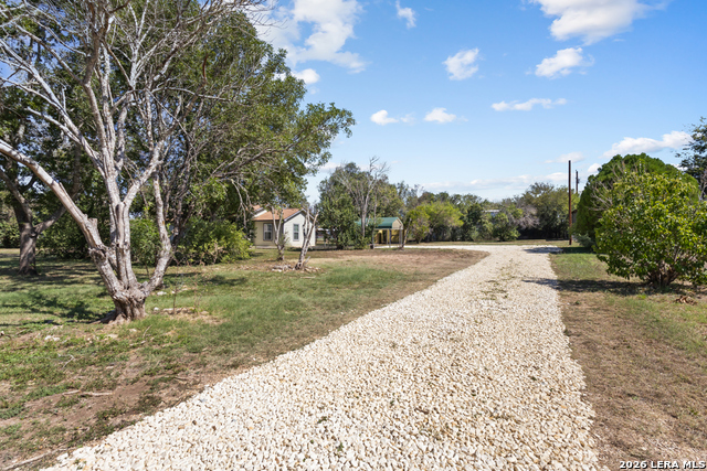 204 County Road 4612 Property Photo 3