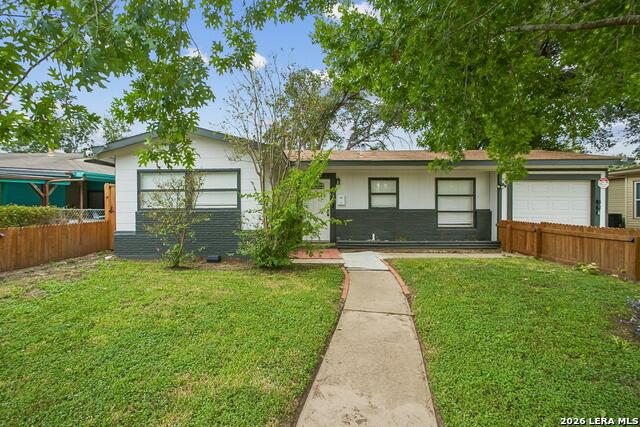318 Hillwood Dr Property Photo 1