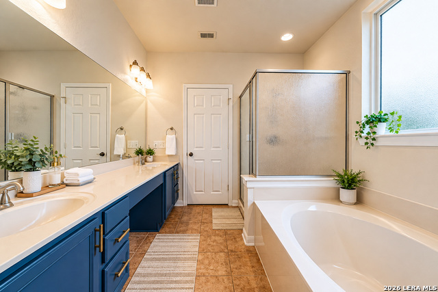 137 Springtree Shadow Property Photo 12
