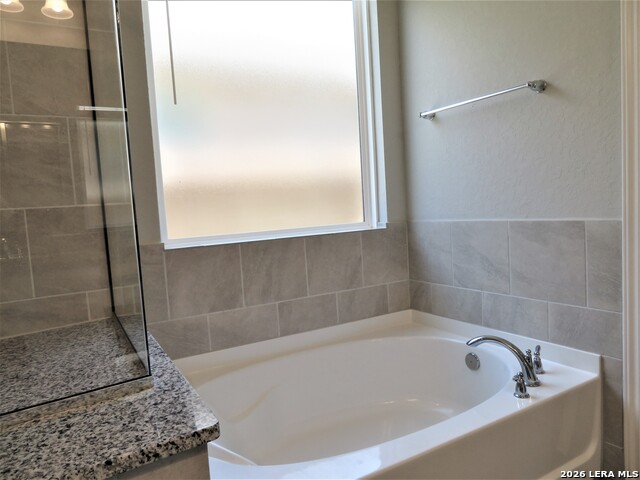 2258 Kiskadee Dr Property Photo 37