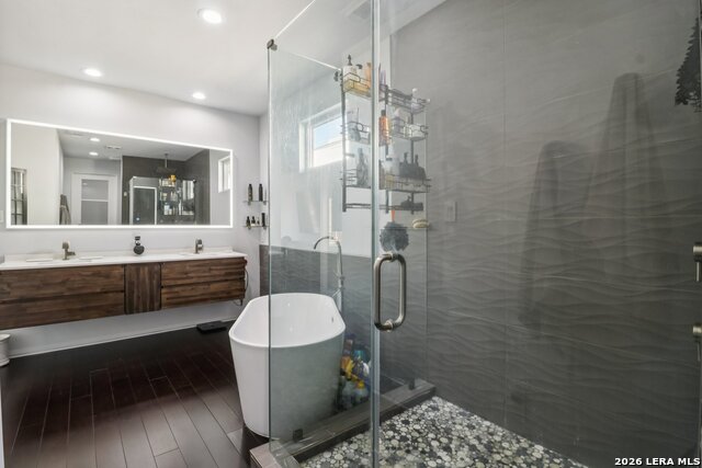 128 Clay Property Photo 19