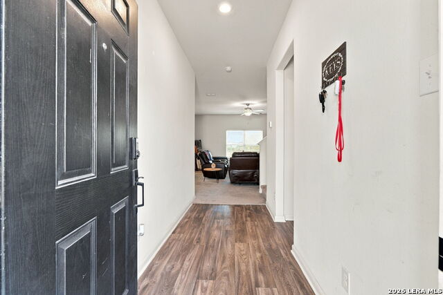 11006 Chatham Ct Property Photo 2