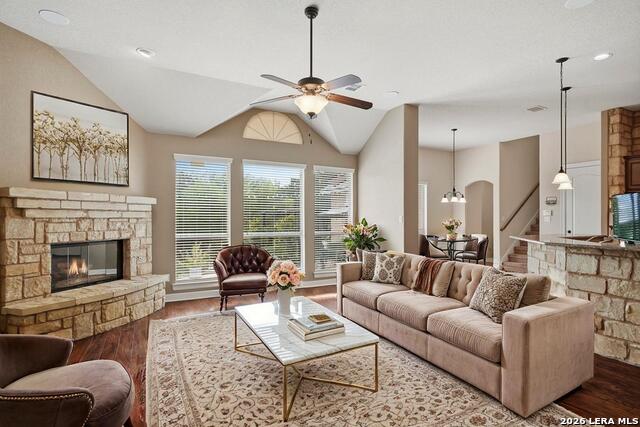 21302 Hampton Park Property Photo 5