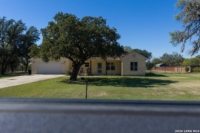 1216 Kings Ranch Rd Property Photo 2