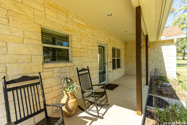 1216 Kings Ranch Rd Property Photo 3