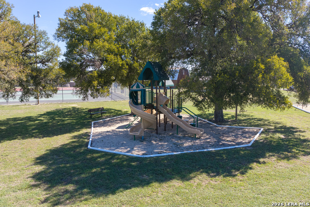 1216 Kings Ranch Rd Property Photo 33
