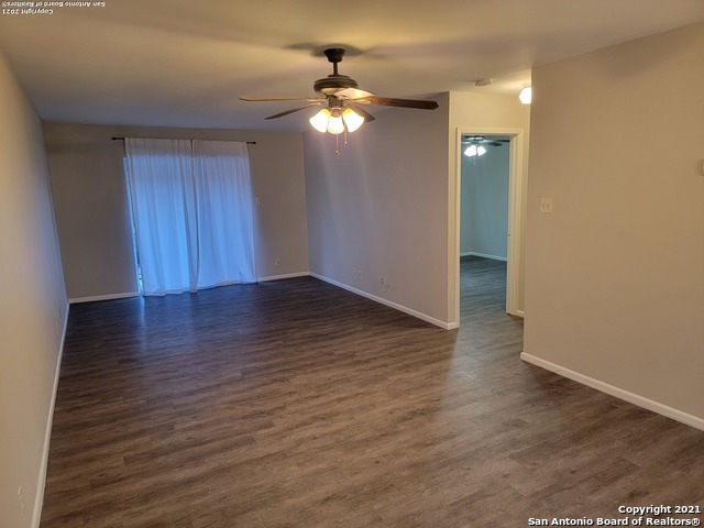 923 Vance Jackson Rd Property Photo 1